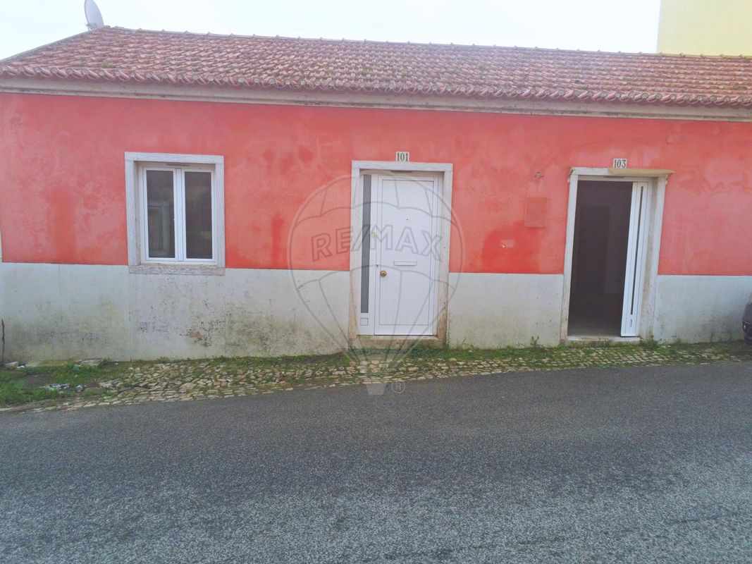 2 bedrooms House in Sintra, Portugal No. 50532