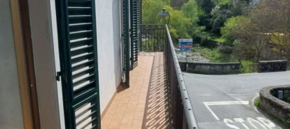 8 rooms House in Arezzo, Italy No. 251965 4