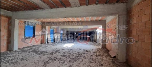 1000m² Commercial property in Canicattì, Italy No. 293385 2