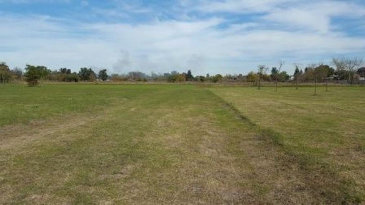 Land in Almirante Brown, Argentina No. 116128