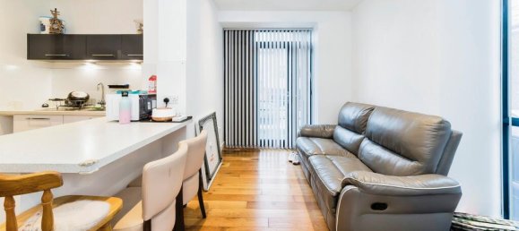 Apartamento T2 em Crawley, United Kingdom N.º 6296 6