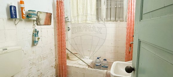 3 bedrooms House in Coimbra, Portugal No. 33548 7