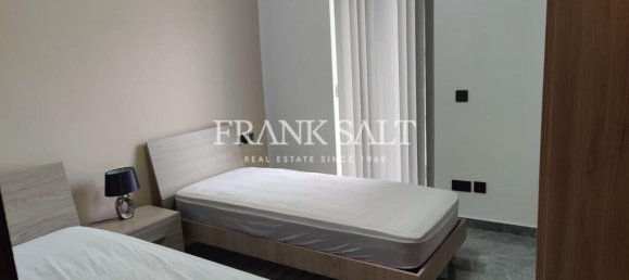 2 bedrooms Maisonette in Zebbug, Malta No. 11432 5