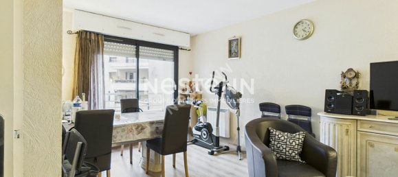 3 bedrooms Apartment in Paris, France No. 336926 2
