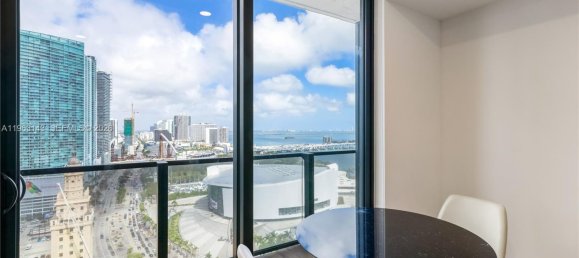 1 Schlafzimmer Gewerbliche Immobilien in Miami, USA, Nr. 615658 5