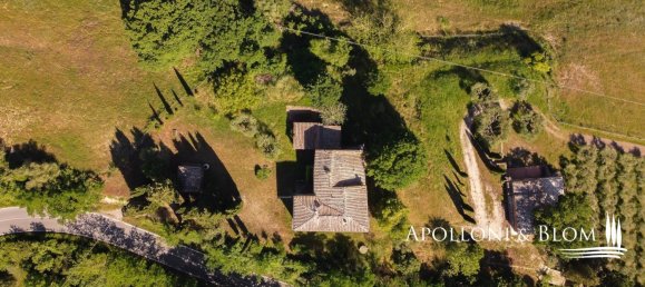 4 bedrooms House in Asciano, Italy No. 57205 28