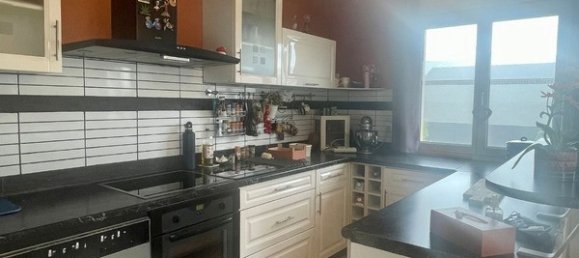 Villa de 4 dormitorios en Aumetz, France No. 64656 4