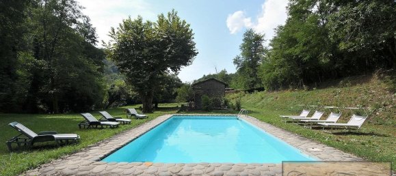 5 Schlafzimmer Haus in Coreglia Antelminelli, Italy, Nr. 711 2