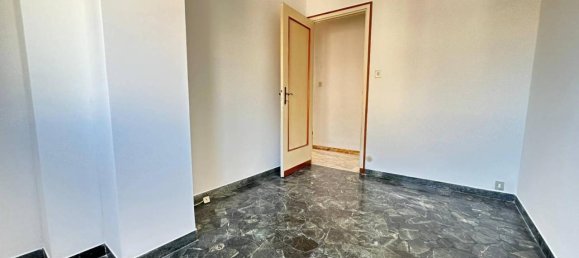 6غرفة شقة في Genoa, Italy رقم 37347 29