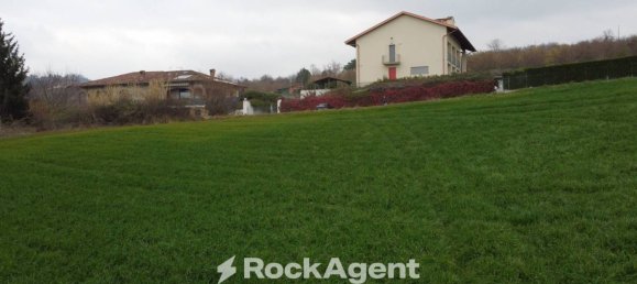 1506m² Land in Sinio, Italy No. 97231 18