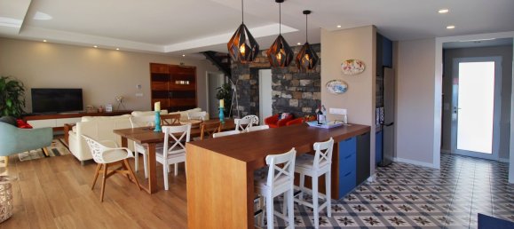 Вилла с 3 спальнями в Фуншал, Португалия № 69901 9