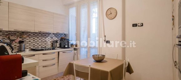 3 bedrooms Apartment in Turin, Italy No. 264099 27
