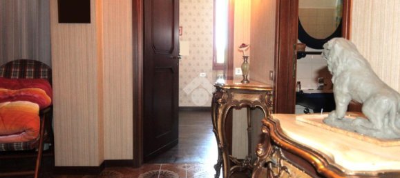 Дом с 4 комнатами в Беллуско, Италия № 123399 14