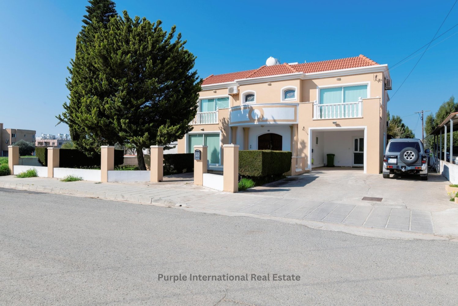4 bedrooms Villa in Paralimni, Cyprus No. 22514