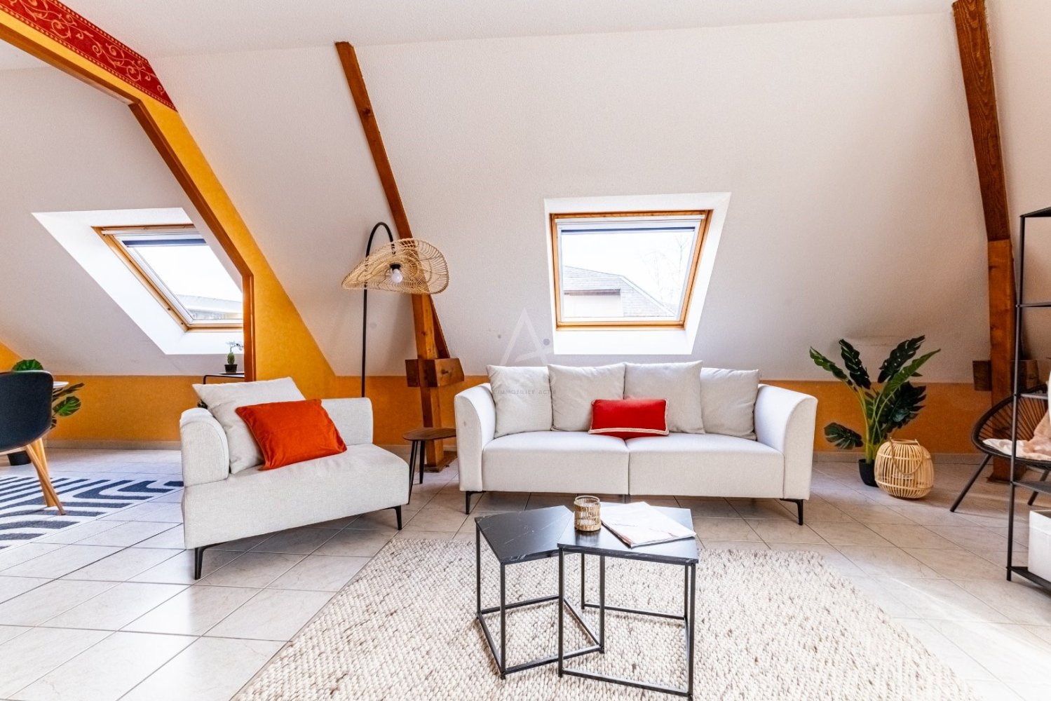 Apartamento de 2 dormitorios en Dijon, France No. 205786