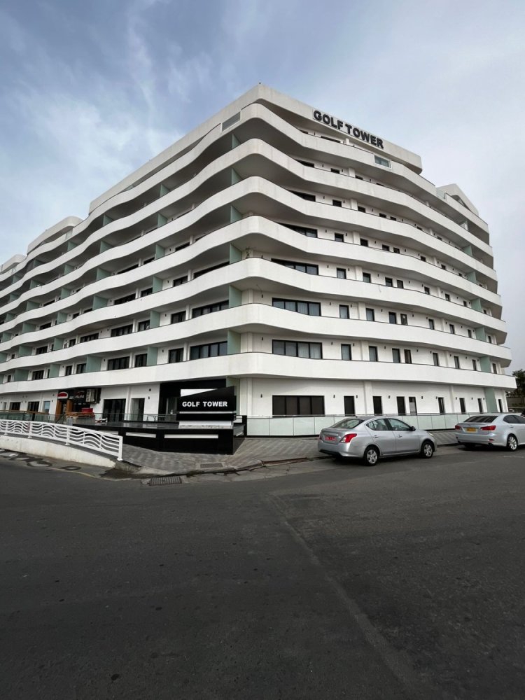 2 bedrooms Apartment in Muscat, Oman No. 1581