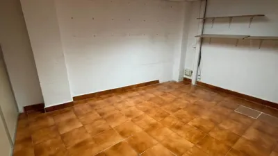 2 bedrooms Commercial property in Paterna, Spain No. 174225