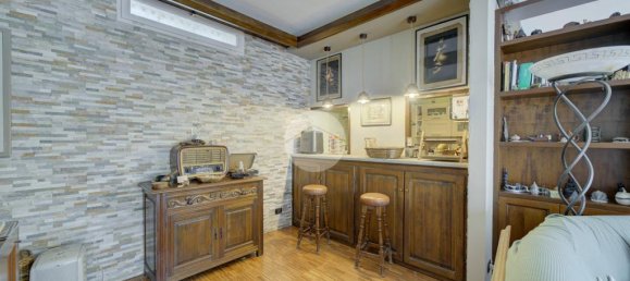 5 bedrooms Villa in Giaveno, Italy No. 315710 8