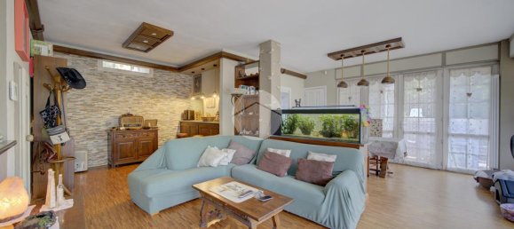 5 bedrooms Villa in Giaveno, Italy No. 315710 3