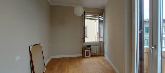 4 bedrooms Penthouse in Florence, Italy No. 353135 2