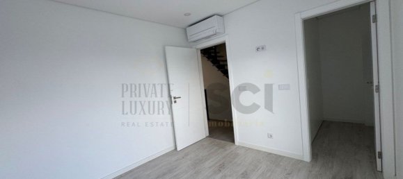 4 bedrooms House in Corroios, Portugal No. 102831 23