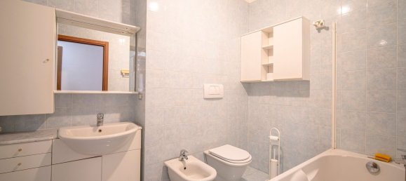 7 rooms Apartment in Genoa, Italy No. 294936 24