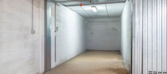 7 rooms Apartment in Genoa, Italy No. 294936 37