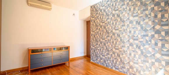 7 rooms Apartment in Genoa, Italy No. 294936 13