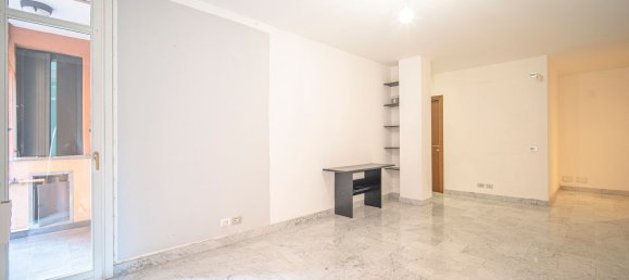 7 rooms Apartment in Genoa, Italy No. 294936 7