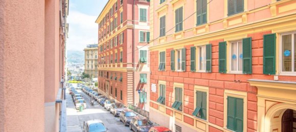 7 rooms Apartment in Genoa, Italy No. 294936 32