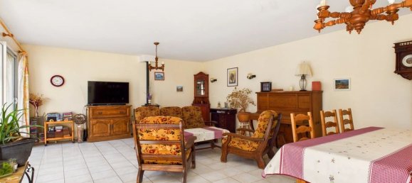 3 bedrooms House in Chef-Boutonne, France No. 340101 6