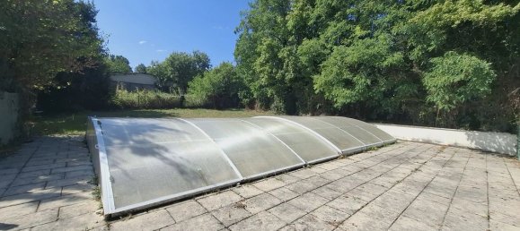 3 bedrooms House in Chef-Boutonne, France No. 340101 2