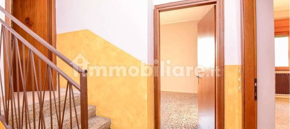Apartamento de 3 habitaciónes en Senago, Italy No. 121035 3