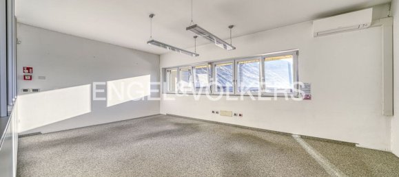 1867m² Warehouse in Trentino-Alto Adige, Italy No. 306340 11
