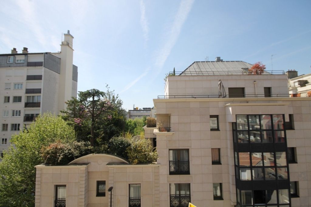 1 bedroom Apartment in Boulogne-Billancourt, France No. 189094