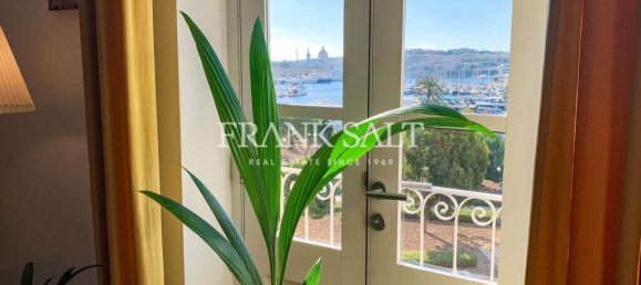 2 bedrooms Apartment in Gzira, Malta No. 9295 6