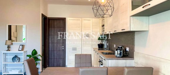 2 bedrooms Apartment in Gzira, Malta No. 9295 10