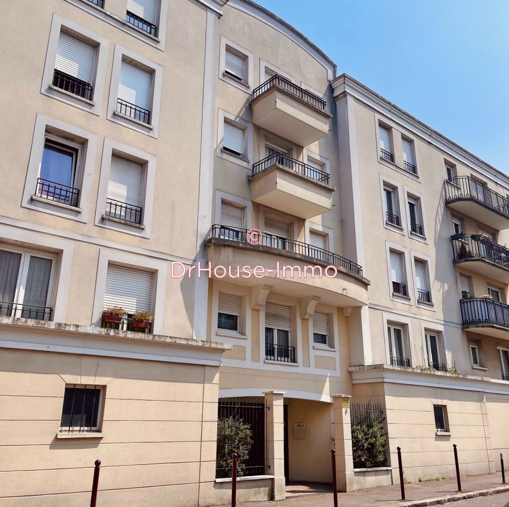 Apartamento T2 em Bondy, France N.º 121562