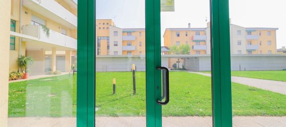 Коммерческая недвижимость 151м² в Конкордия Саджиттария, Италия № 175290 20