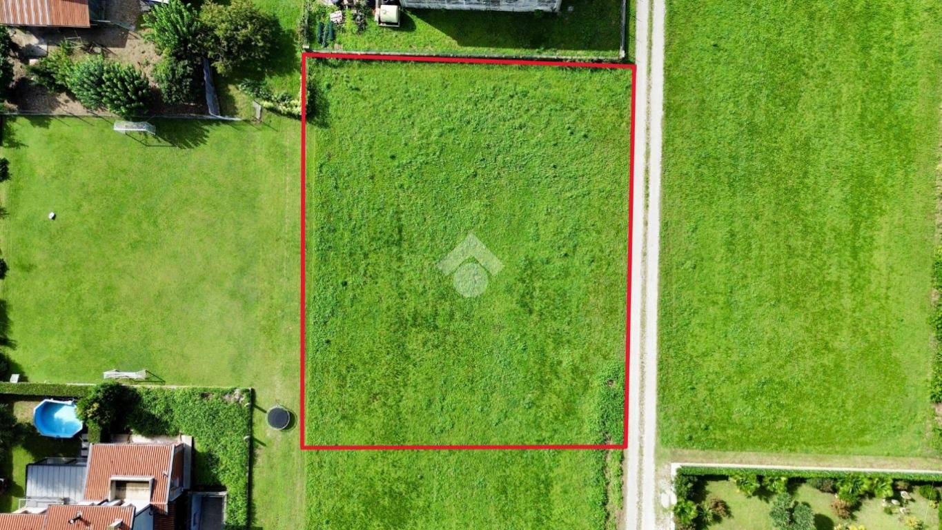  قطعة أرض في Tezze sul Brenta, Italy 1380متر مربع رقم 341415