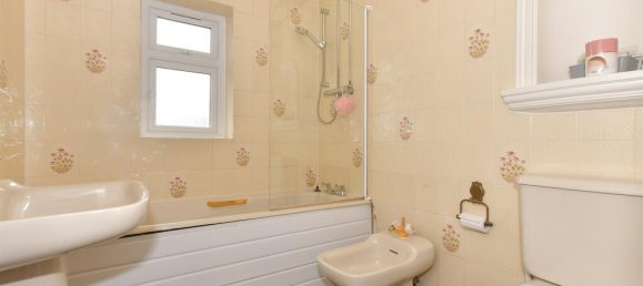 4 bedrooms House in Essex, United Kingdom No. 4084 14