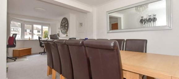 4 bedrooms House in Essex, United Kingdom No. 4084 5