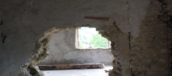 360m² Building in Caramanico Terme, Italy No. 43178 11