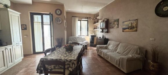 4 bedrooms Apartment in Marano di Napoli, Italy No. 333916 3