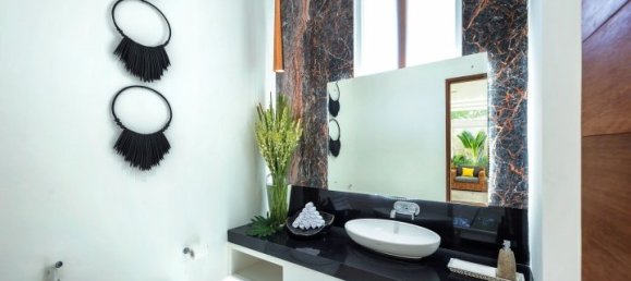 4 Schlafzimmer Villa in South Kuta, Indonesia, Nr. 3105 29
