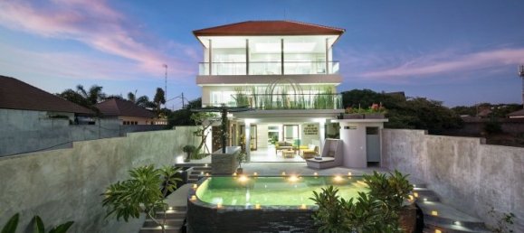 4 Schlafzimmer Villa in South Kuta, Indonesia, Nr. 3105 2