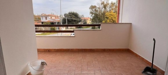Apartamento de 3 dormitorios en Latina, Italy No. 348200 26