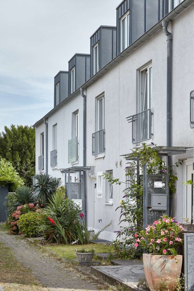 3 غرف نوم تاون هاوس في Dusseldorf, Germany رقم 319357