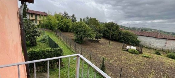 5 bedrooms House in Castelnuovo Don Bosco, Italy No. 349389 7