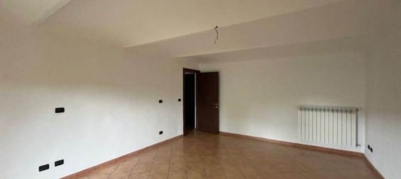 5 bedrooms House in Castelnuovo Don Bosco, Italy No. 349389 19